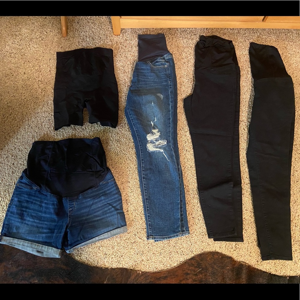 Maternity bottoms bundle size 6